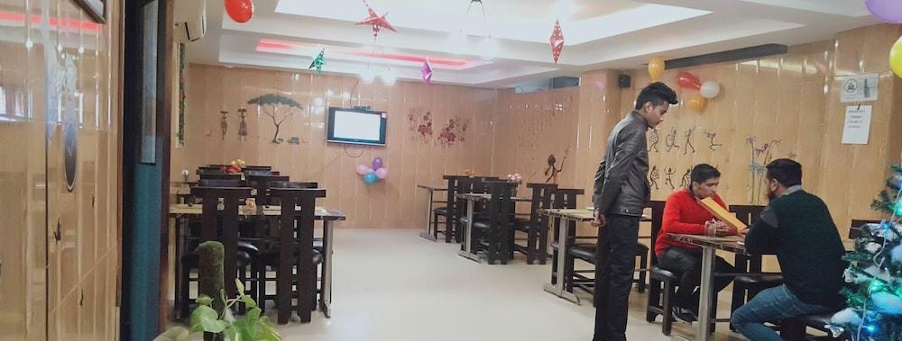 维纳斯广场酒店 新德里 外观 照片